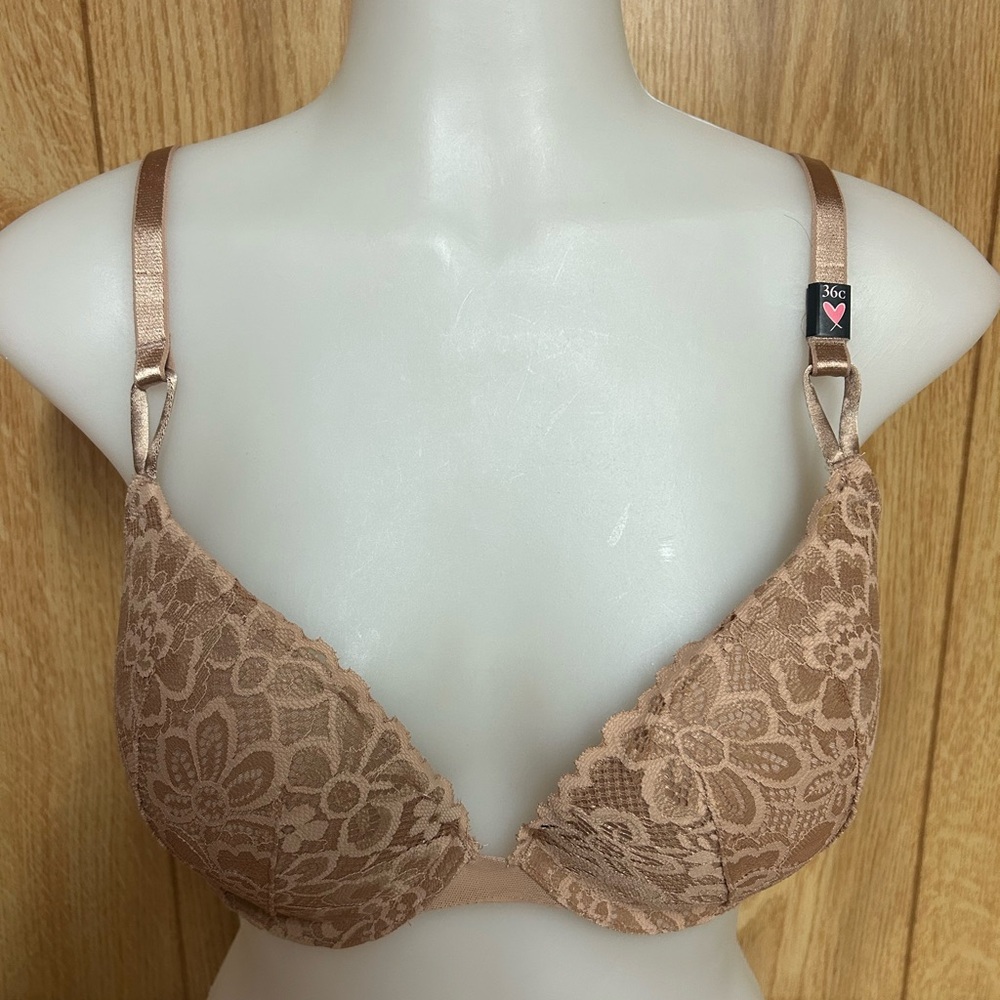 Victoria’s Secret Sexy Tee Marzipan Lace Push Up Bra Size 36C